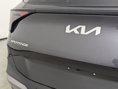 New 2026 Kia Sportage EX FWD image 8
