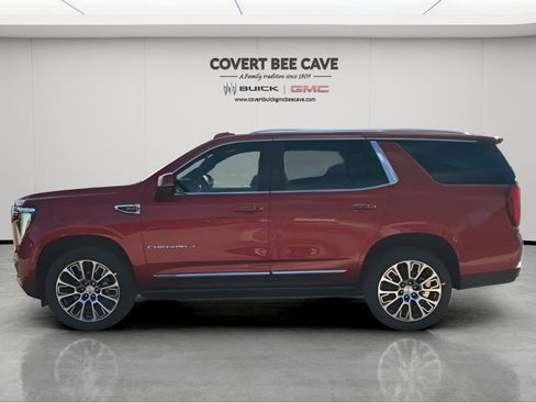 New 2026 GMC Yukon Denali w/ Sun & Power Step Package image 5