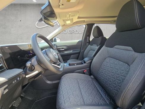 New 2026 Nissan Kicks SV FWD image 19