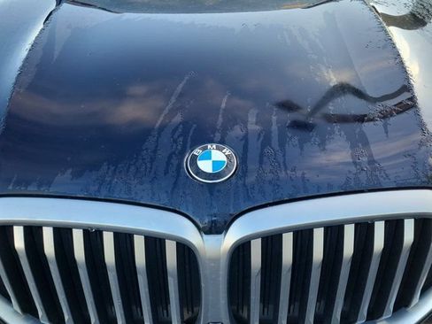 Used 2025 BMW X5 xDrive40i w/ M Sport Package AWD/4WD image 4