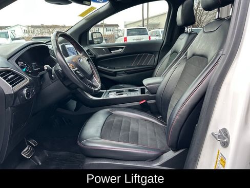 Used 2023 Ford Edge ST-Line w/ Class II Trailer Tow Package AWD/4WD image 13
