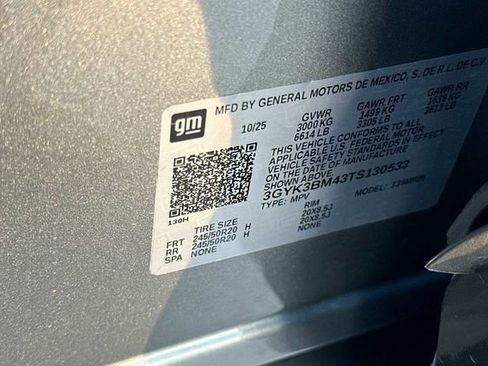 New 2026 Cadillac Optiq Luxury 1 image 27