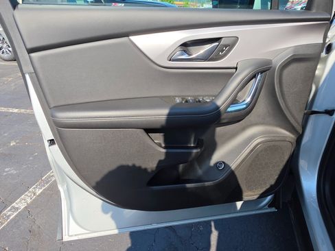 Used 2022 Chevrolet Blazer LT AWD/4WD image 30