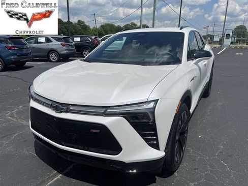 Certified 2024 Chevrolet Blazer EV RS AWD/4WD image 1