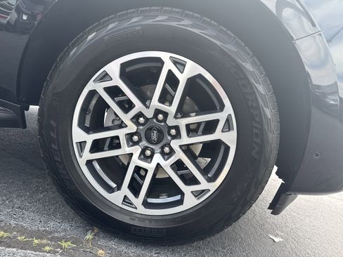 Certified 2025 Ford Expedition Max Active AWD/4WD image 15
