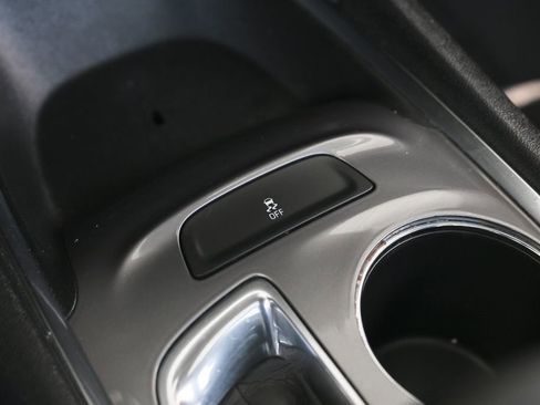 Used 2023 Chevrolet Malibu LT FWD image 34