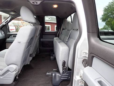 Used 2011 Ford F150 XLT w/ XLT Chrome Pkg AWD/4WD image 8