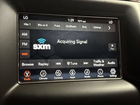 Used 2018 Jeep Grand Cherokee Laredo AWD/4WD image 14