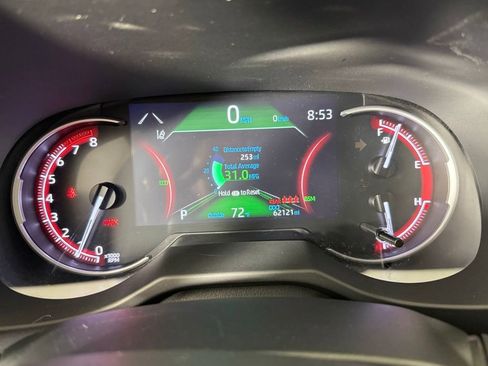 Used 2024 Toyota RAV4 XLE FWD image 29