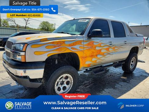 Used 2004 Chevrolet Avalanche 4x4 w/ Preferred Equipment Group image 1
