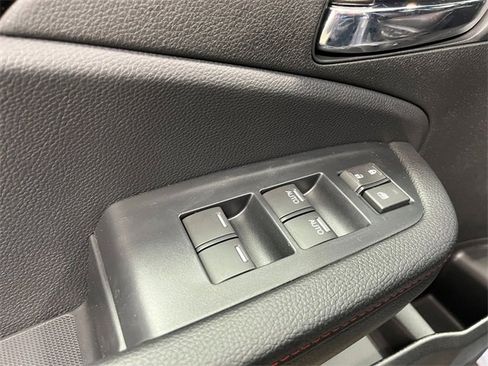 New 2025 Honda Ridgeline Black Edition image 9