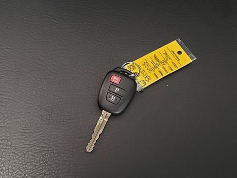 Used 2023 Toyota Tacoma SR AWD/4WD image 26