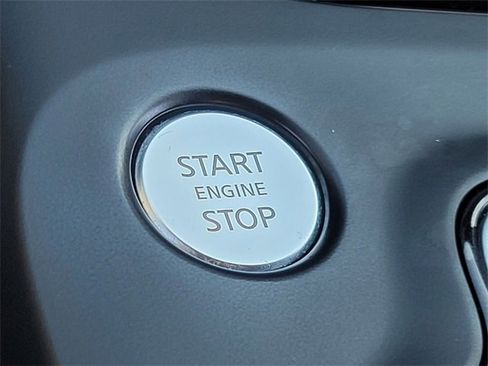 Used 2021 INFINITI QX50 Luxe w/ Appearance Package image 30