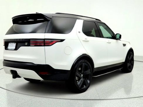 Used 2025 Land Rover Discovery Dynamic SE AWD/4WD image 5