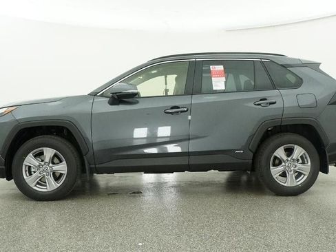 New 2025 Toyota RAV4 XLE image 19