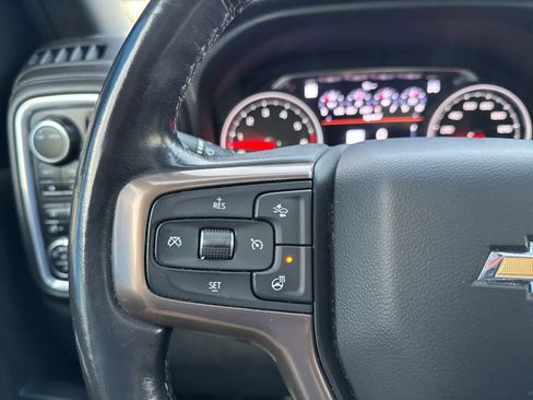 Used 2020 Chevrolet Silverado 2500 High Country w/ Technology Package image 24