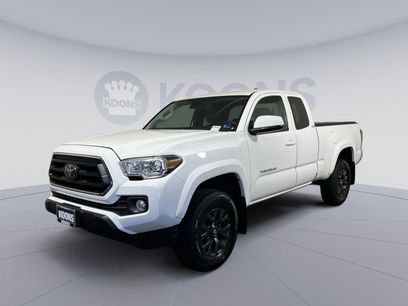 Used 2022 Toyota Tacoma SR5 w/ SR5 Appearance Package (SM)