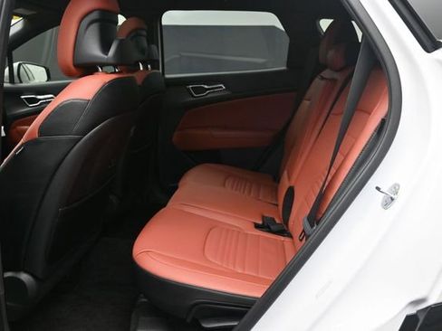Used 2026 Kia Sportage SX FWD image 21