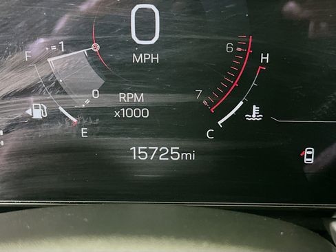 Used 2025 GMC Terrain Elevation w/ Elevation Premium Package AWD/4WD image 19
