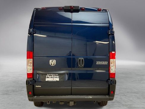 New 2025 RAM ProMaster 1500 w/ Quick Order Package 22G SLT image 8