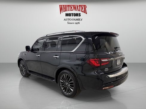 Used 2024 INFINITI QX80 Sensory AWD/4WD image 2