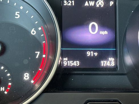 Used 2021 Volkswagen Tiguan SE w/ Panoramic Sunroof Package AWD/4WD image 27
