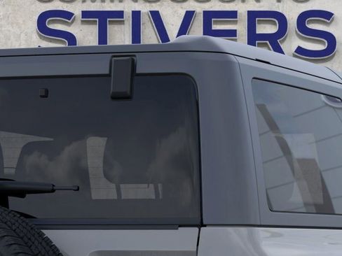 New 2026 Ford Bronco Base image 25