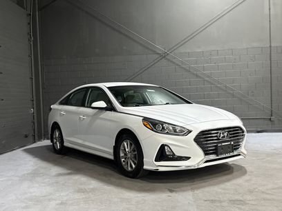 Used 2018 Hyundai Sonata SE w/ Winter Weather Package