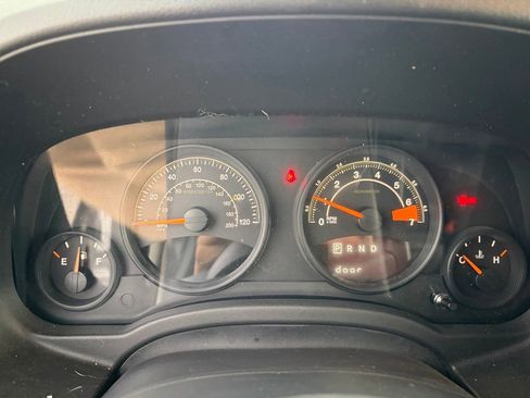 Used 2014 Jeep Patriot Sport AWD/4WD image 31