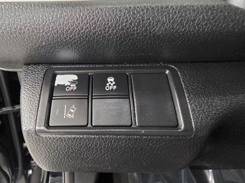 Used 2019 Honda Civic LX image 13