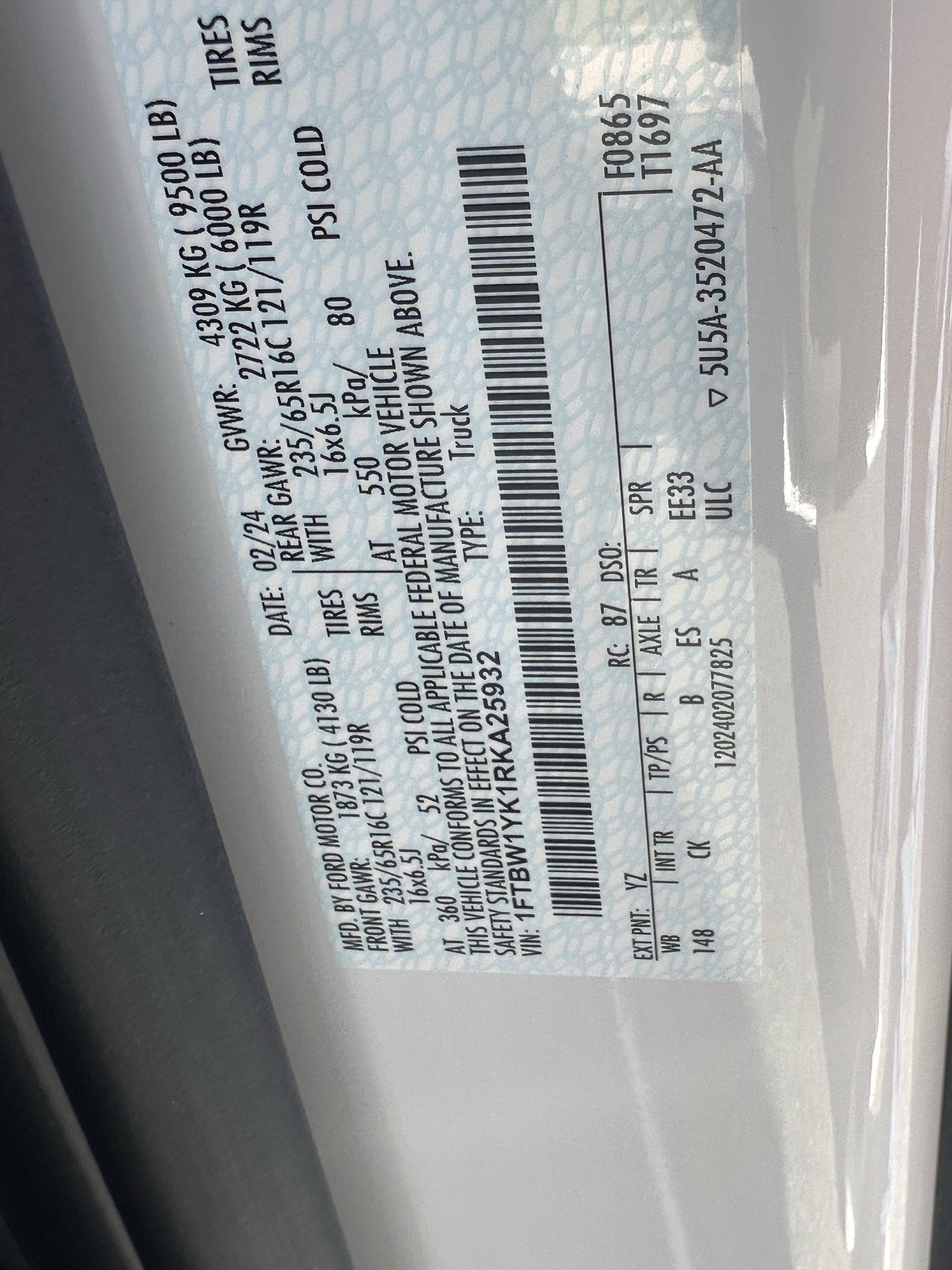 Used 2024 Ford E-Transit Low Roof RWD image 30