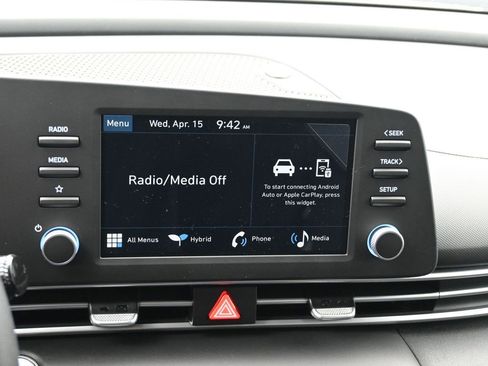 New 2026 Hyundai Elantra Hybrid FWD image 14
