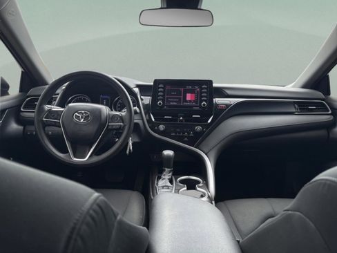 Used 2023 Toyota Camry LE image 11