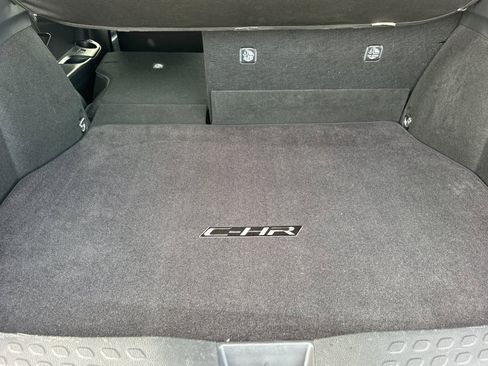 Certified 2019 Toyota C-HR LE image 14