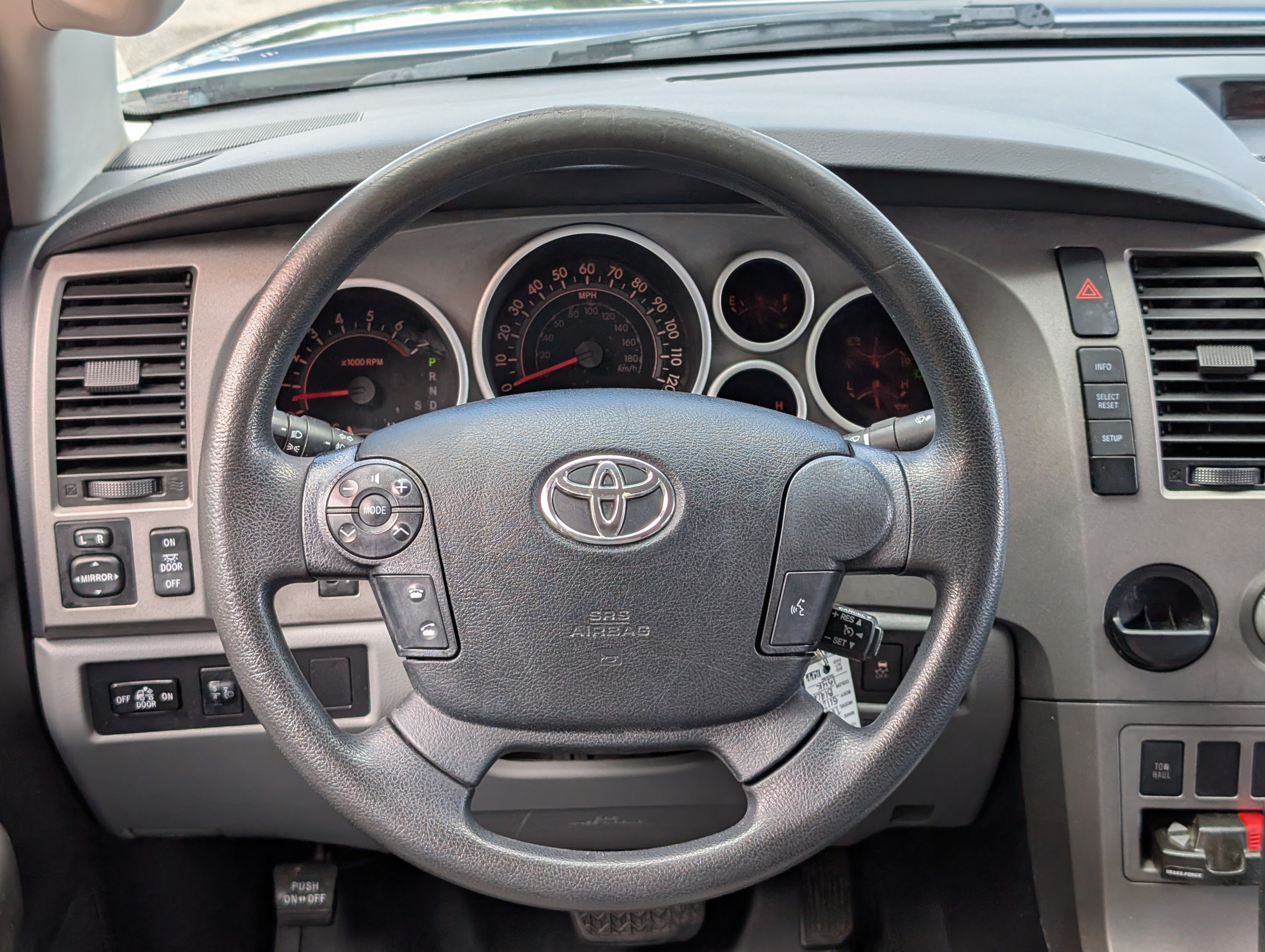 Used 2013 Toyota Tundra 2WD CrewMax w/ SR5 Pkg image 23