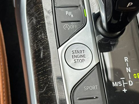 Used 2022 BMW 330i Sedan w/ Driving Assistance Package image 24