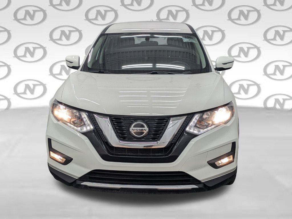 Used 2018 Nissan Rogue SV FWD image 14