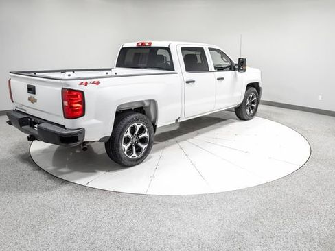 Used 2018 Chevrolet Silverado 1500 W/T w/ Trailering Package AWD/4WD image 30
