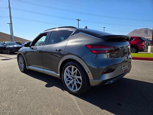 Used 2023 Genesis GV60 Advanced AWD/4WD image 4