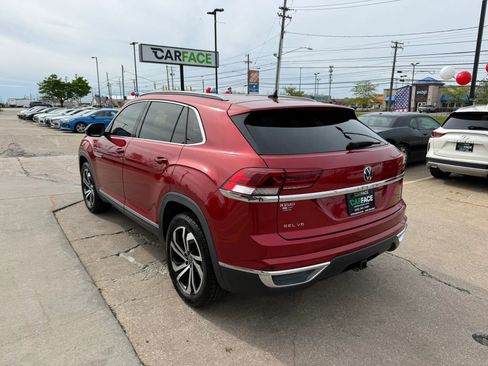 Used 2020 Volkswagen Atlas Cross Sport SEL Premium AWD/4WD image 8