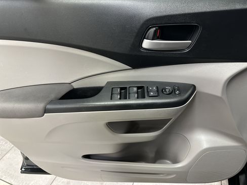Used 2014 Honda CR-V LX image 19