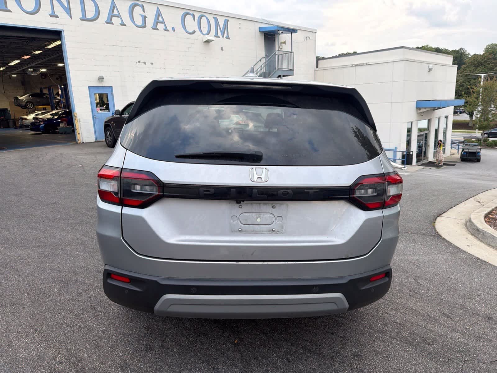 Certified 2025 Honda Pilot EX-L image 10