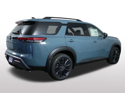 New 2026 Nissan Pathfinder SL w/ SL Premium Package AWD/4WD image 11