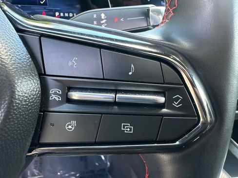 Used 2025 Chevrolet Equinox RS w/ Safety and Technology Package AWD/4WD image 33