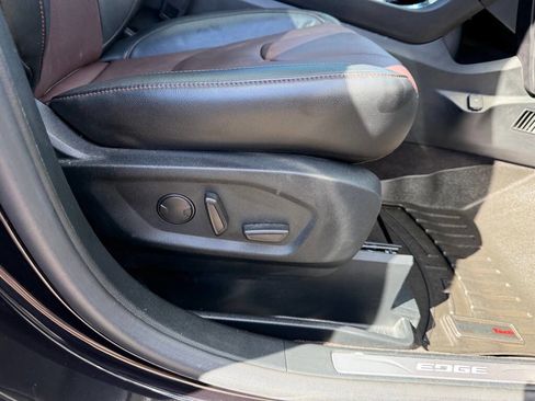 Used 2020 Ford Edge Titanium w/ Equipment Group 301A image 58