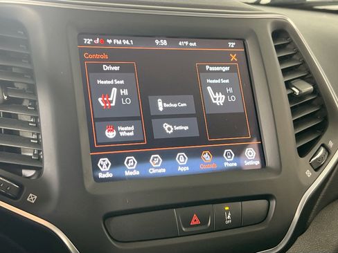 Used 2022 Jeep Cherokee Latitude Lux image 19