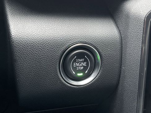 New 2026 GMC Acadia AT4 w/ Super Cruise Package AWD/4WD image 17
