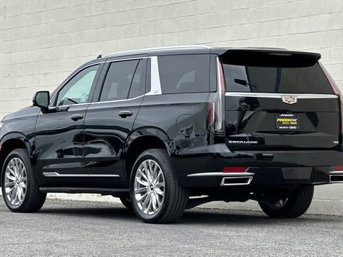 Used 2021 Cadillac Escalade Premium Luxury RWD image 6