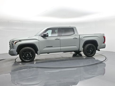 Used 2025 Toyota Tundra Limited image 35