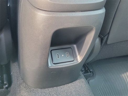 New 2025 Hyundai Elantra SEL image 15